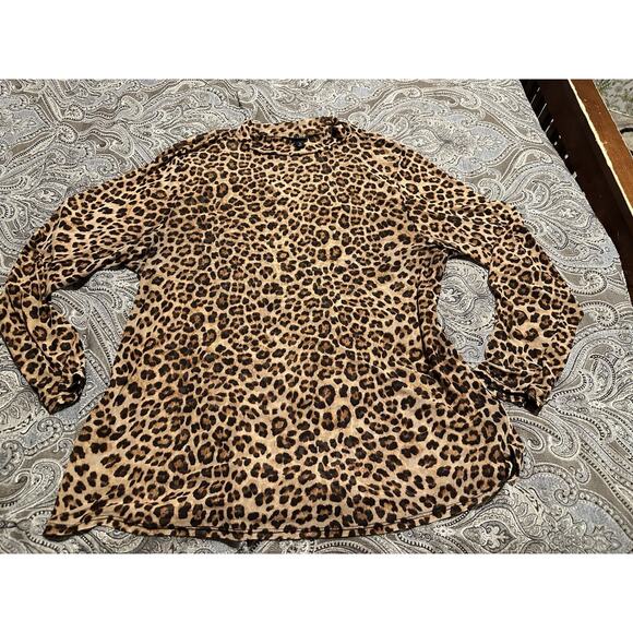 Torrid Leopard Print Sheer Chiffon Tunic Button Top Sz 4 - Picture 1 of 6
